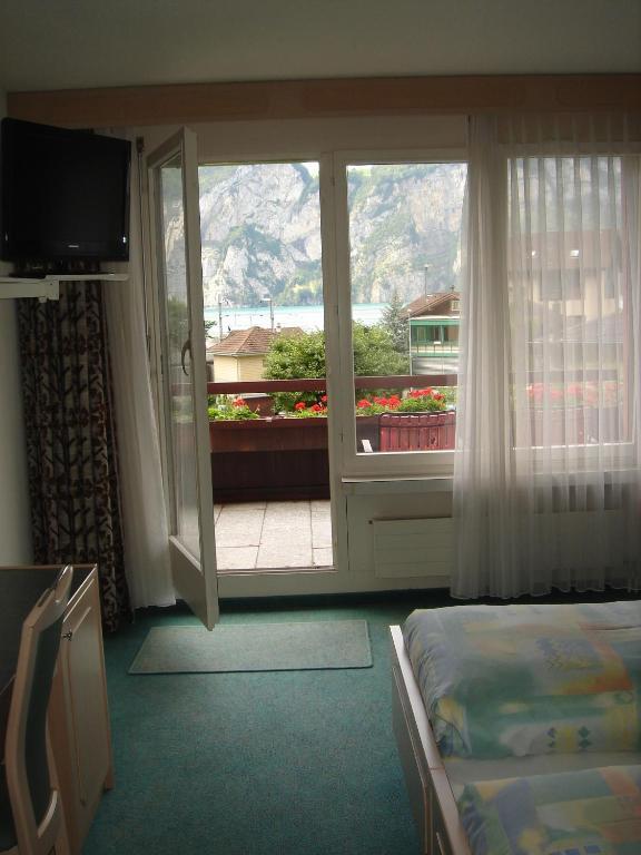 Hotel Eden Sisikon Værelse billede
